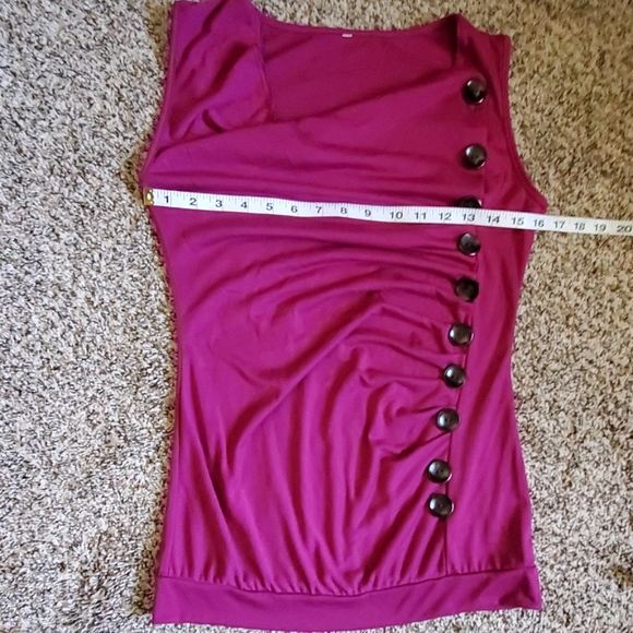 Fuscha cowl neck sleeveless top - Picture 4 of 5